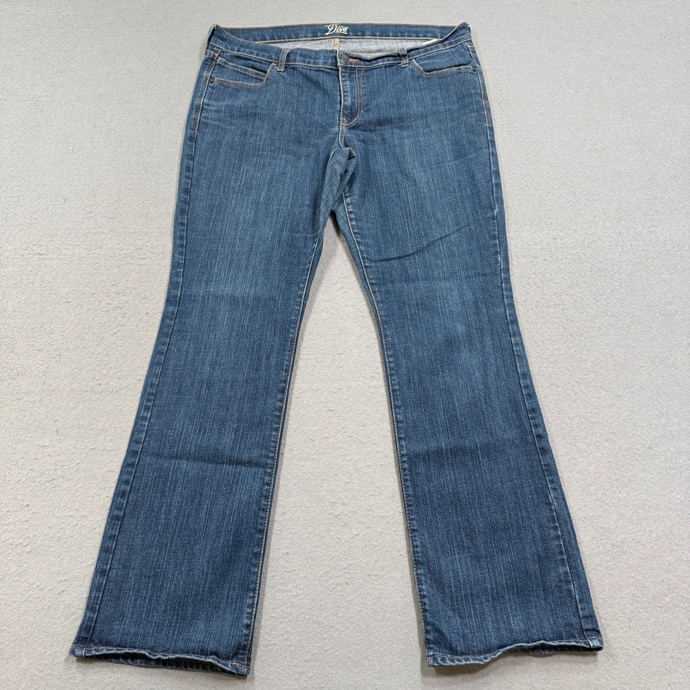 Old Navy Jeans Women's 16 Long Blue The Diva Bootcut Mid Rise Denim Medium Wash